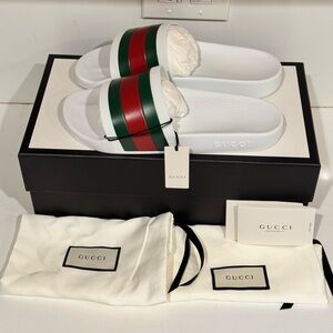 Gucci Pursuit '72 Rubber Slide - White